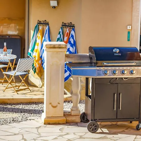 Picpoul By فيلة *